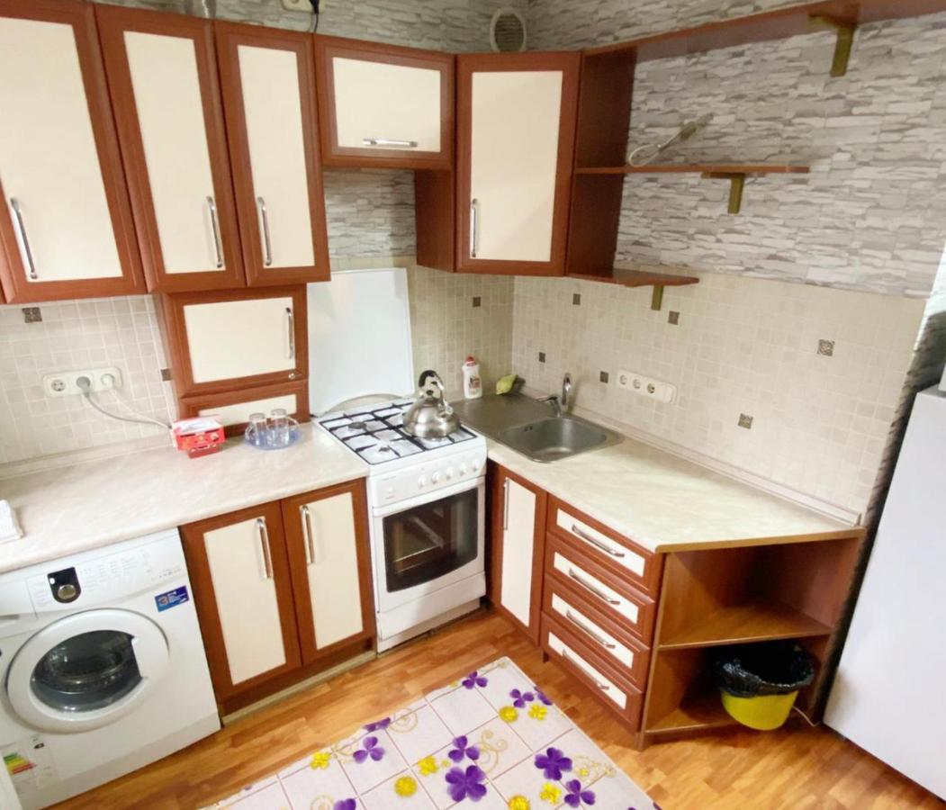 Apartments Ahmetova 6 32 알마티 외부 사진