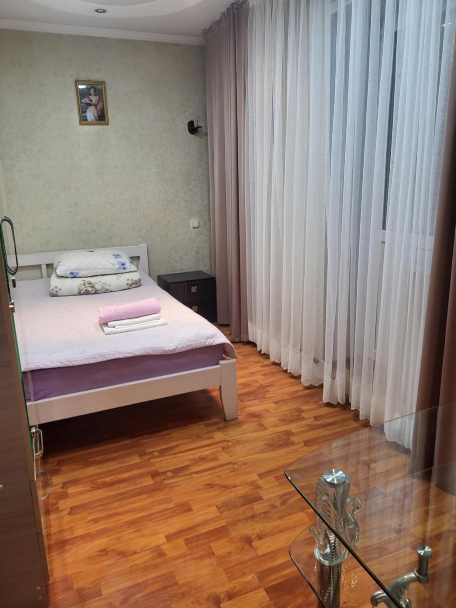 Apartments Ahmetova 6 32 알마티 외부 사진